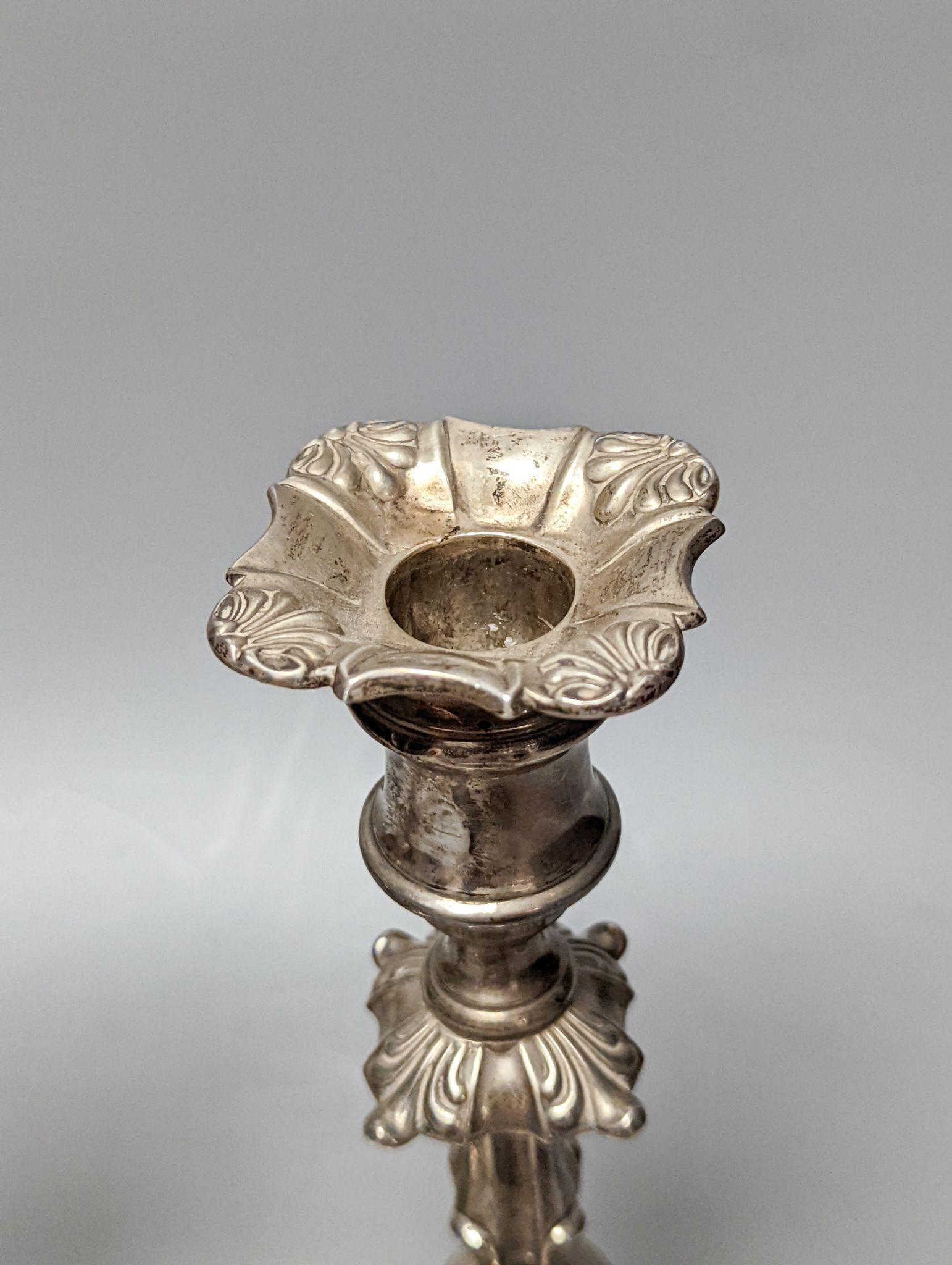 A pair of Victorian silver candlesticks by John Knowles & Sons, Sheffield, 1862, height 23cm, weighted.